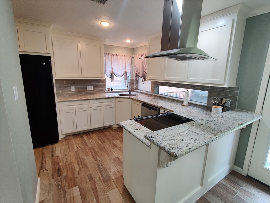 15315 Quiet Creek Dr, Houston, TX 77095 - photo 1