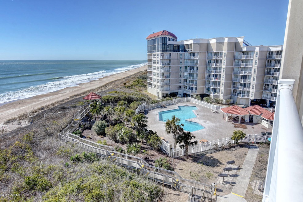 2000 New River Inlet Rd North-large-015-