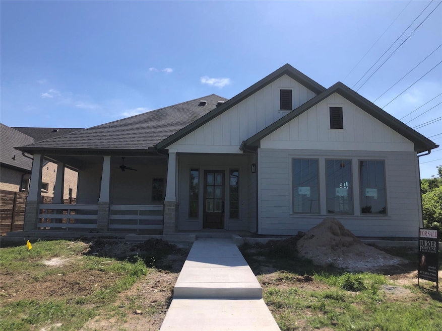 8804 Vermillion St, North Richland Hills, TX 76180 - photo 1