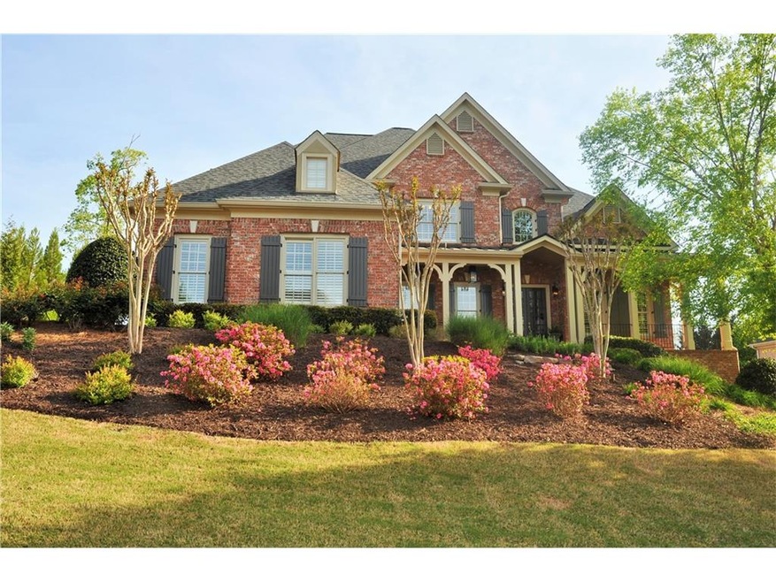 Stunning 4 Sides Brick Home on quiet Culdesac lot 