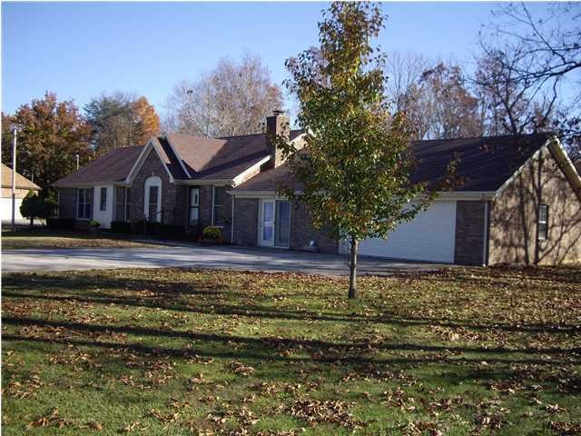 510 Mapleview Dr, Mount Washington, KY 40047 - photo 1