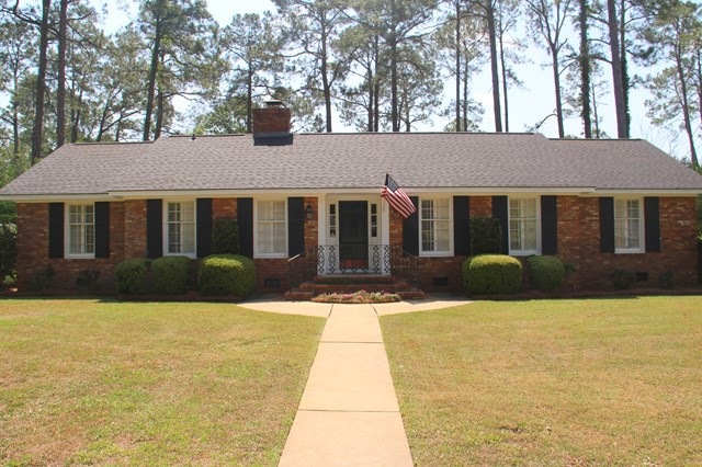 1808 Lullwater Rd, Albany, GA 31707 - photo 1