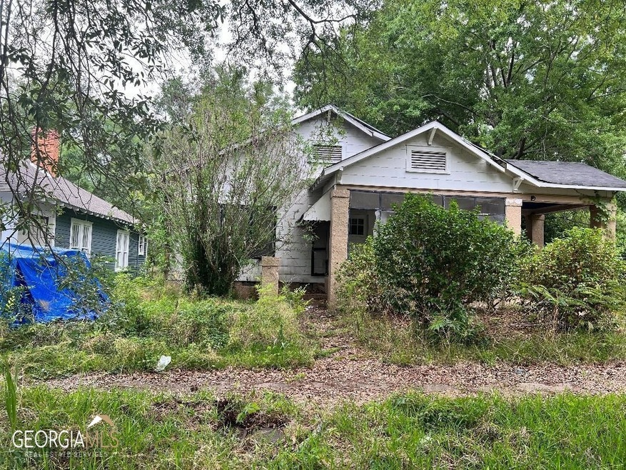 213 W 1st Ave, Albany, GA 31701 - photo 1