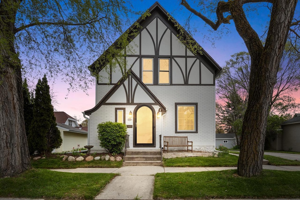 Charming Tudor