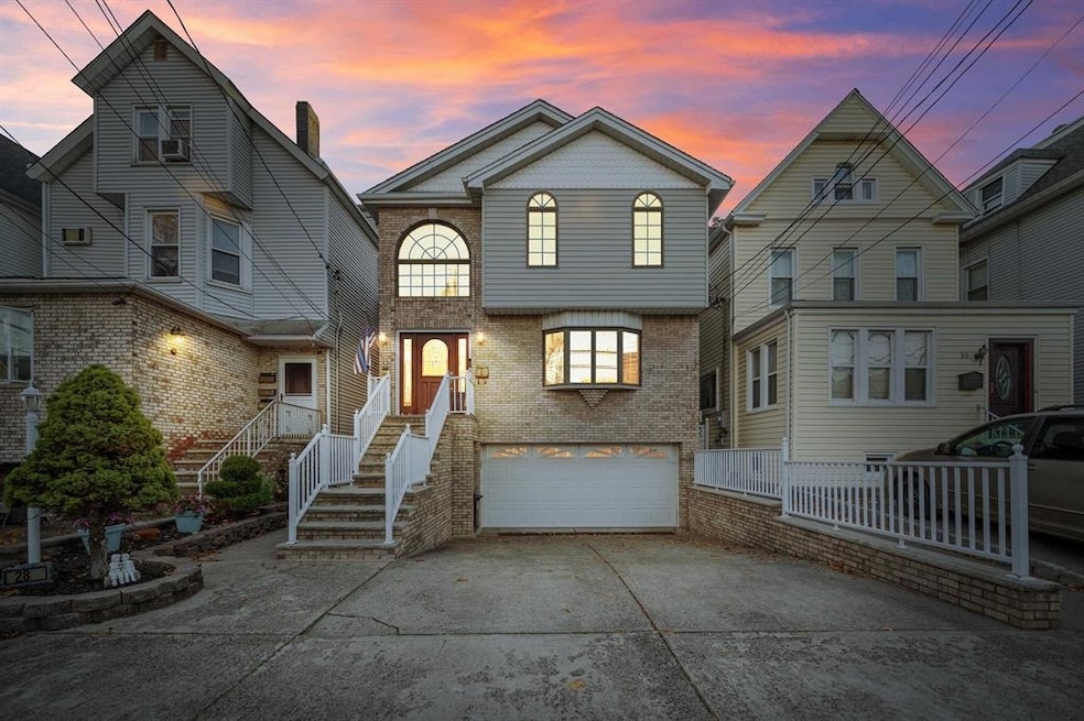 28 W 30th St, Bayonne, NJ 07002 - photo 1