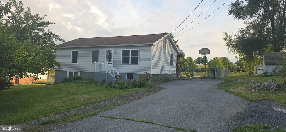 155 Jason Way, Bunker Hill, WV 25413 - photo 1