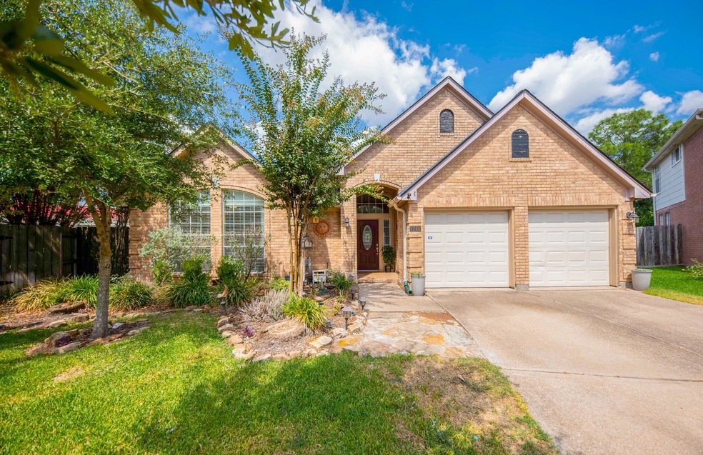 Welcome to 7711 Lone Meadow Ct!