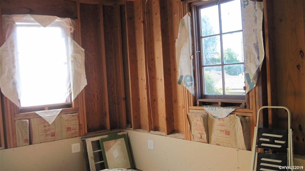 636 11th Ave SW, Albany, OR 97321 - photo 1