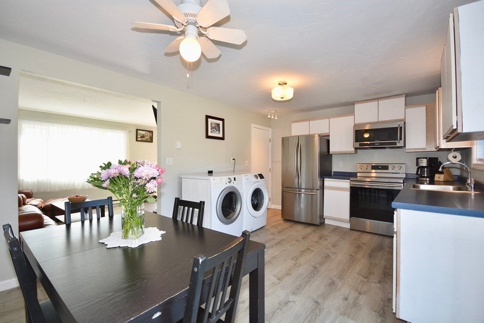 5 Pheasant Ave unit 1, Wareham, MA 02571 - photo 1