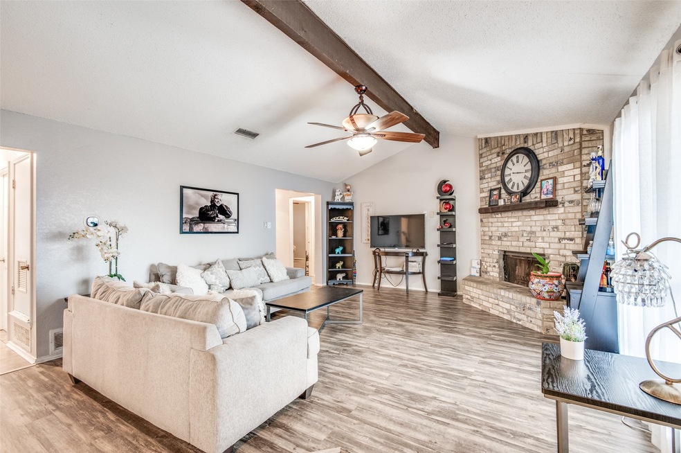 2804 Clearmeadow St, Bedford, TX 76021 - photo 1