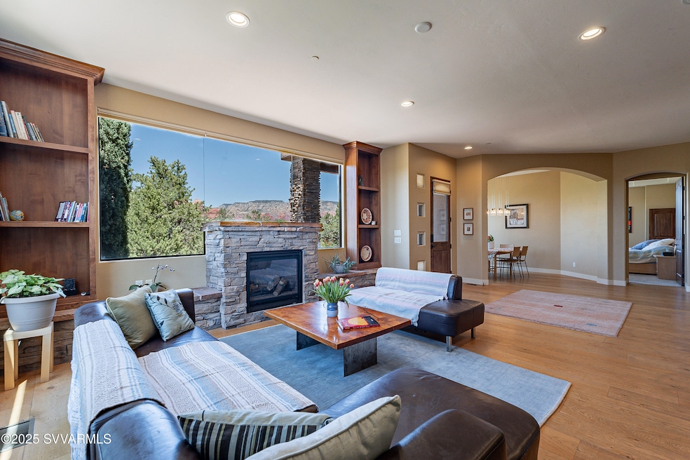 2075 Whippet Way