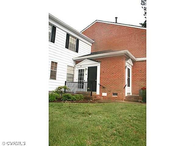 Exterior Front - Welcome to 15 Millstone Rd!