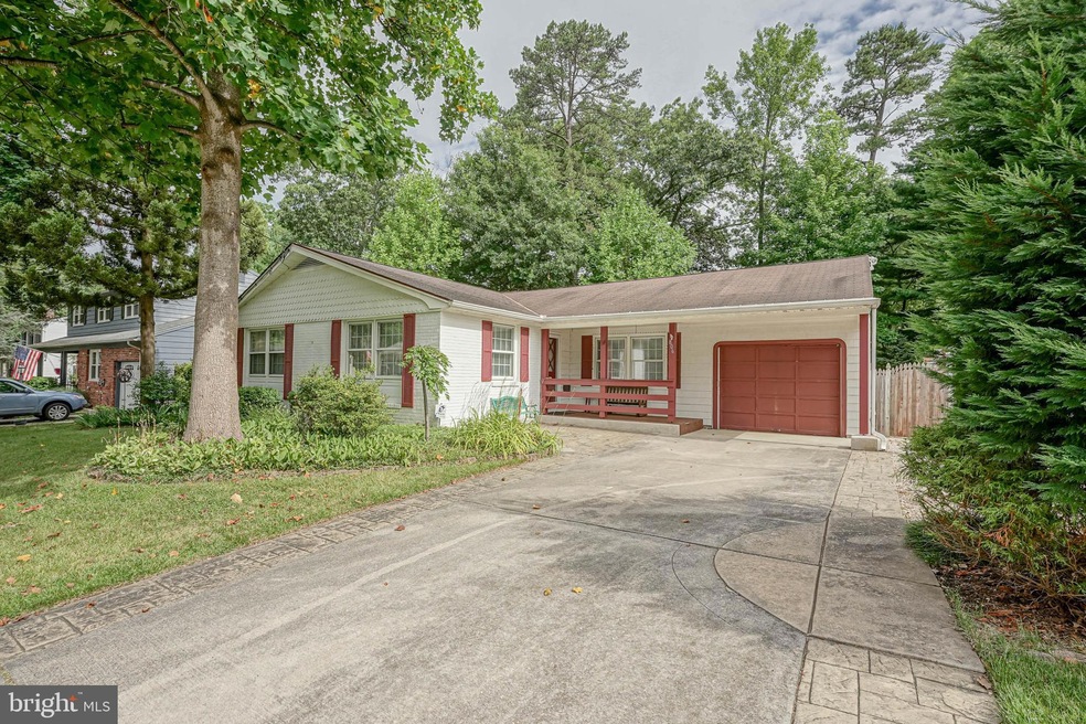 806 Liberty Ln, Blackwood, NJ 08012 - photo 1