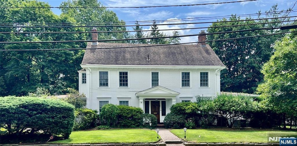 4 Depeyster Ave, Tenafly, NJ 07670 - photo 1