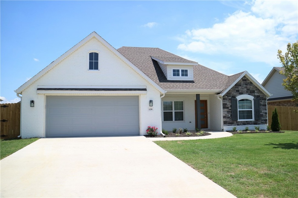 1250 Cassia St, Tontitown, AR 72762 - photo 1