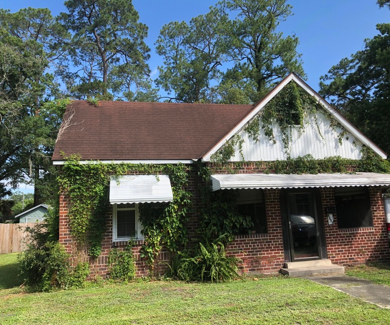 3323 Randall St, Jacksonville, FL 32205 - photo 1