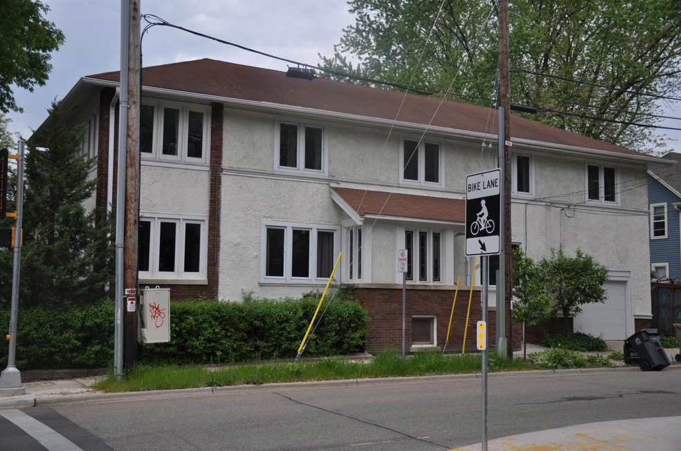 120 S Broom St, Madison, WI 53703 - photo 1