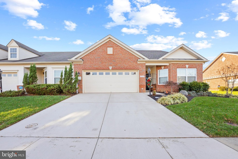 4743 Londonberry Ln, White Plains, MD 20695 - photo 1