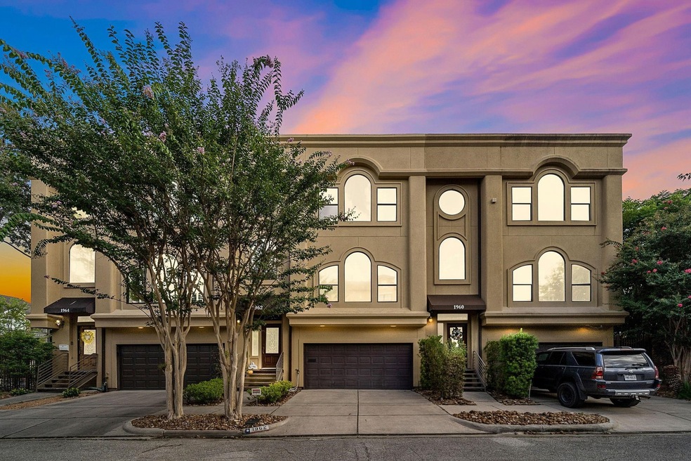 1962 Indiana St, Houston, TX 77019 - photo 1