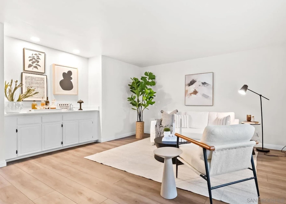 Pending $649,000 • Co-Listing Agent