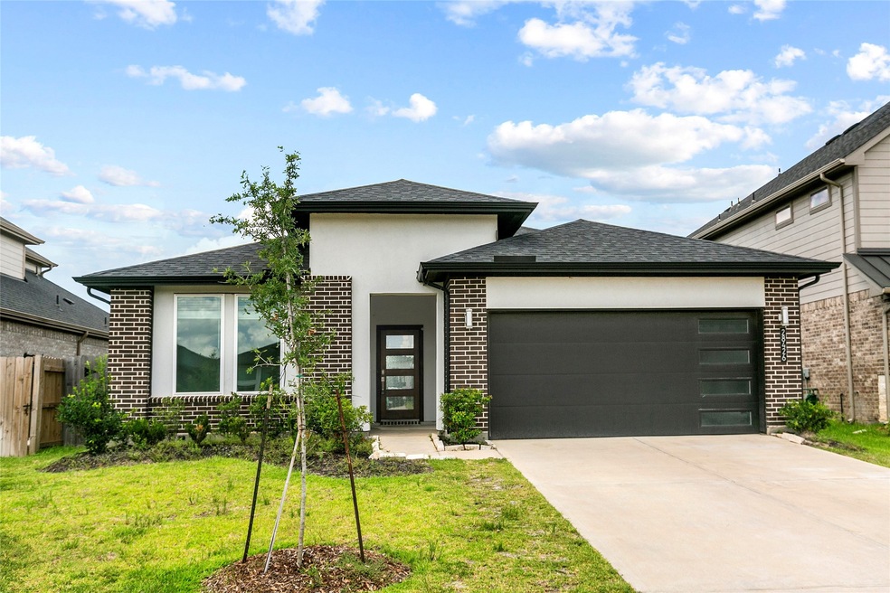 28426 Hannahs Harbor Ln, Katy, TX 77494 - photo 1