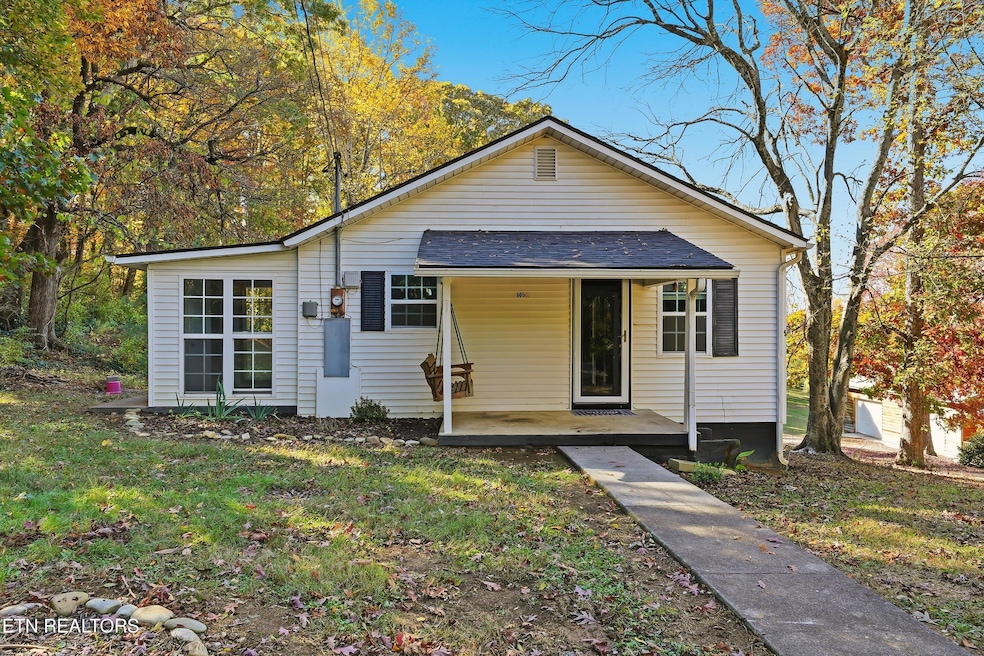 605 Wilson Rd, Maryville, TN 37801 - photo 1