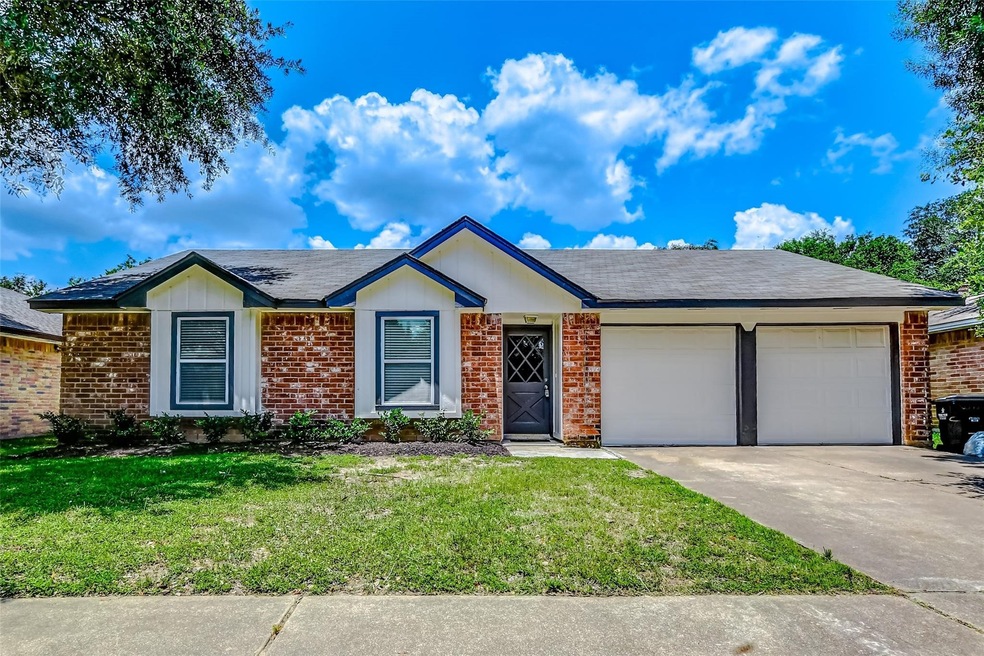 7415 Dew Mist Ln, Houston, TX 77095 - photo 1