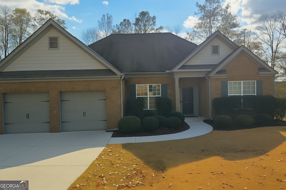 170 Savannah Dr, Senoia, GA 30276 - photo 1