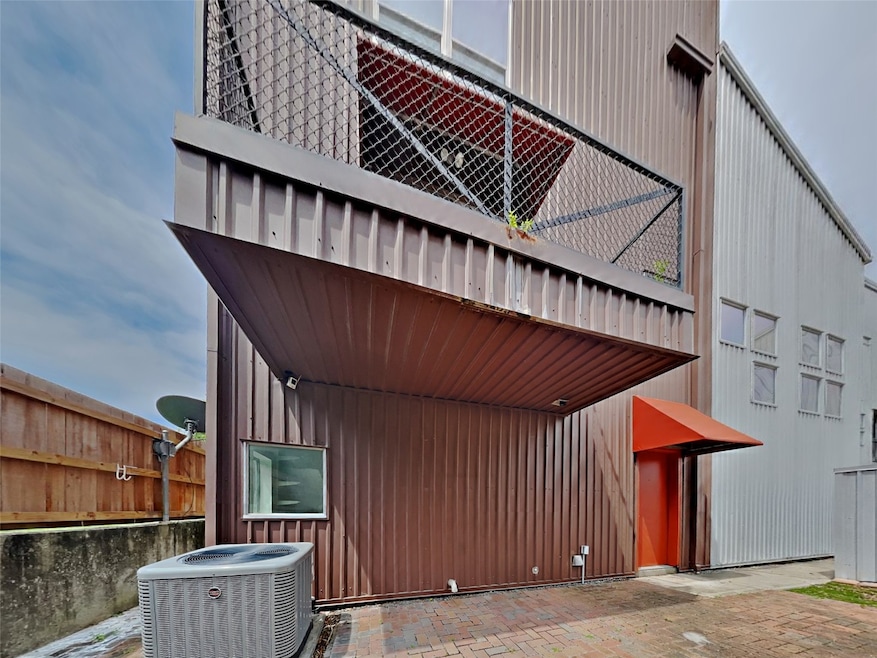 For Rent $2,200/month