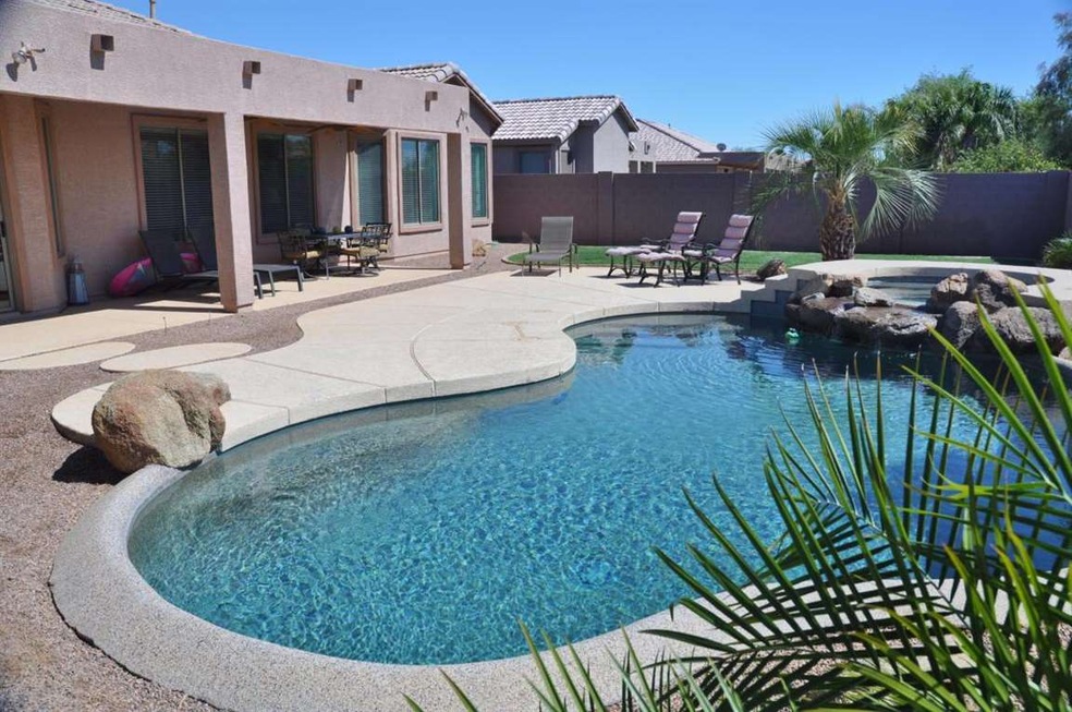 3670 S. Velero Chandler 052