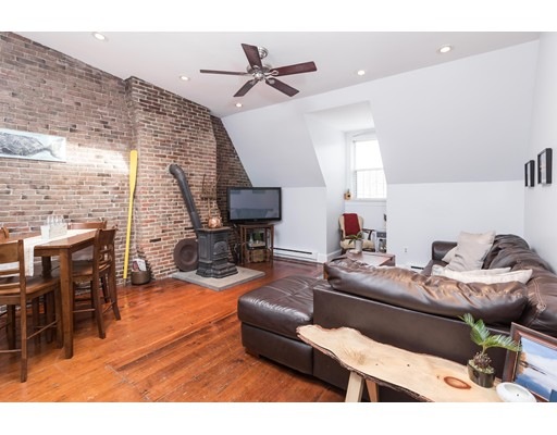 78 W Concord St unit 9, Boston, MA 02118 - photo 1