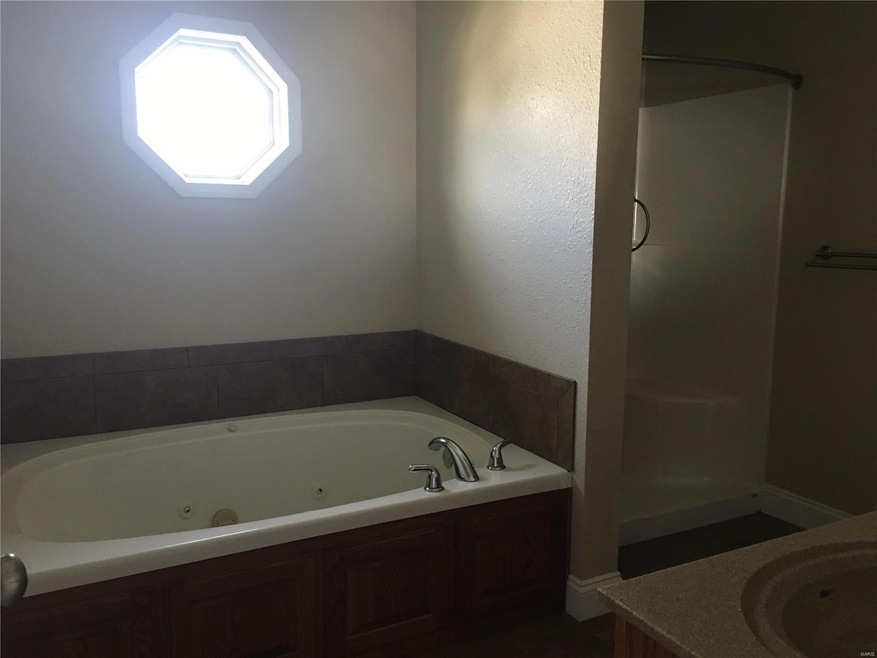 20362 Hardcastle Ln, Saint Robert, MO 65584 - photo 1