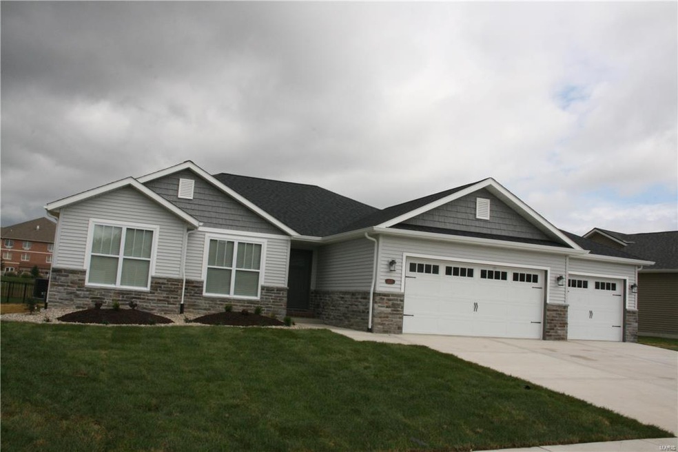 2137 Tuscany Ridge Ct, Maryville, IL 62062 - photo 1