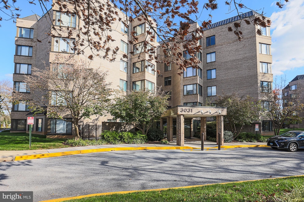 3031 Fallstaff Rd unit 603C, Baltimore, MD 21209 - photo 1