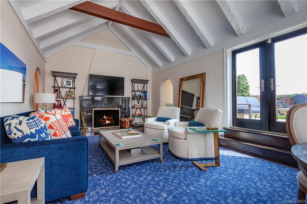 270 Bronxville Rd unit B-71, Bronxville, NY 10708 - photo 1