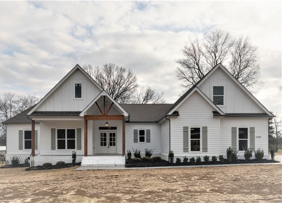 1329 Highway 64 W, Shelbyville, TN 37160 - photo 1