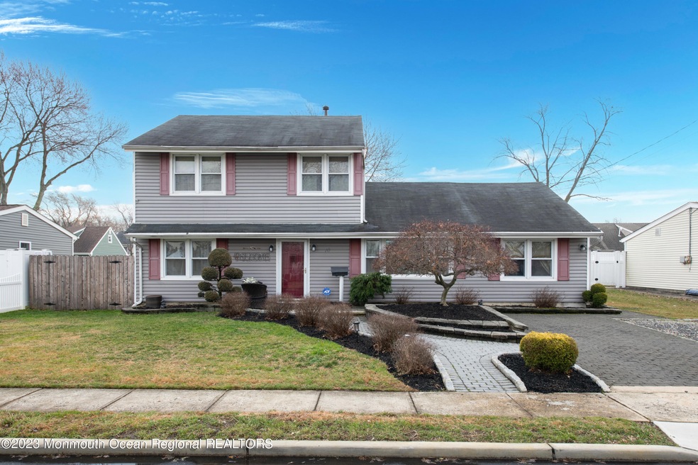 10 Spruce St, Hazlet, NJ 07730 - photo 1