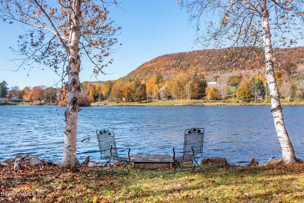 150 Lake Shore Dr, Cheshire, MA 01225 - photo 1