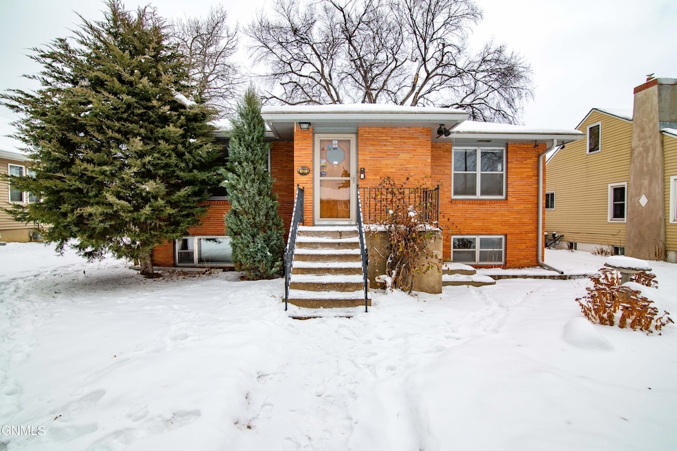 421 N 14th St, Bismarck, ND 58501 - photo 1