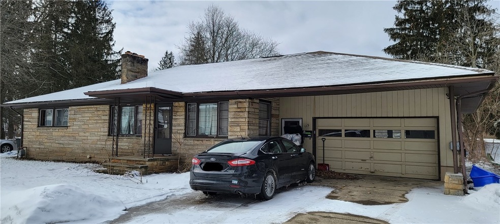 112 Ontario St, Edinboro, PA 16412 - photo 1