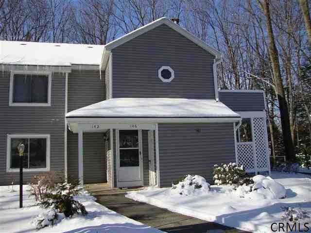 1976 Curry Rd, Schenectady, NY 12303 - photo 1