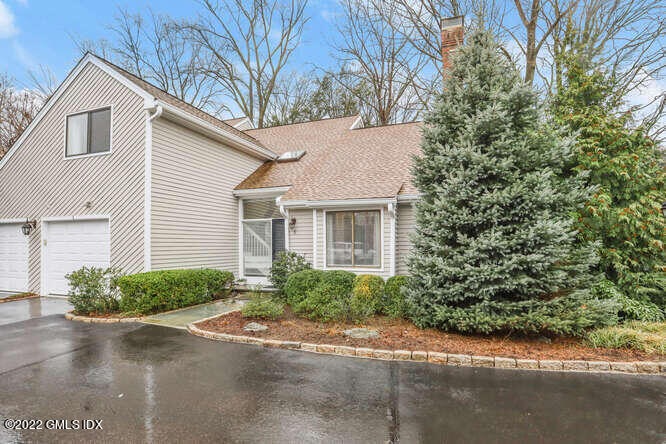 40 Ettl Ln unit 1, Greenwich, CT 06831 - photo 1