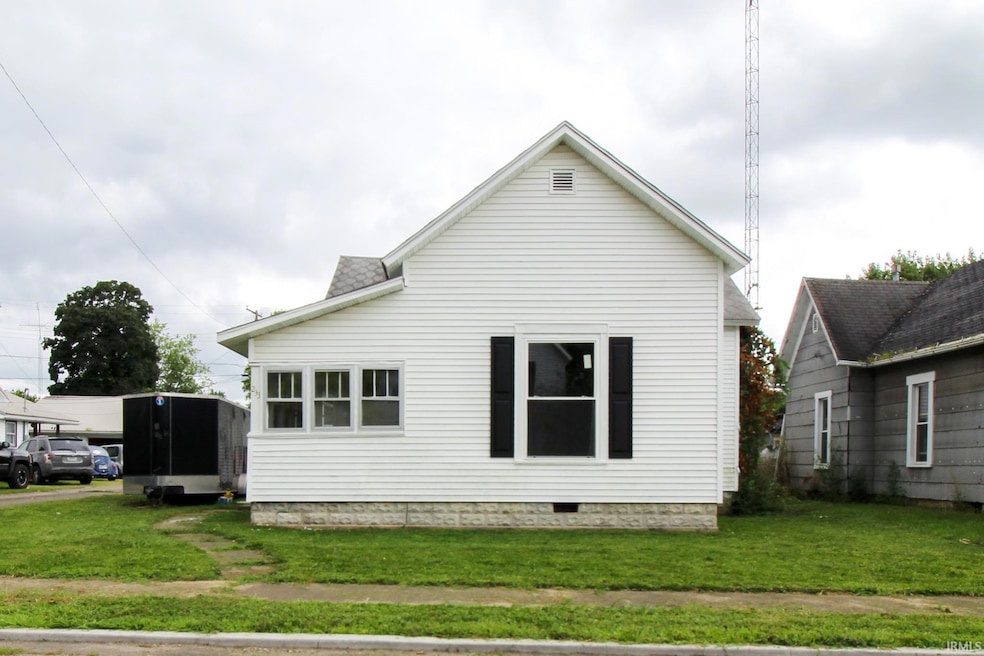 233 E Commerce St, Dunkirk, IN 47336 - photo 1