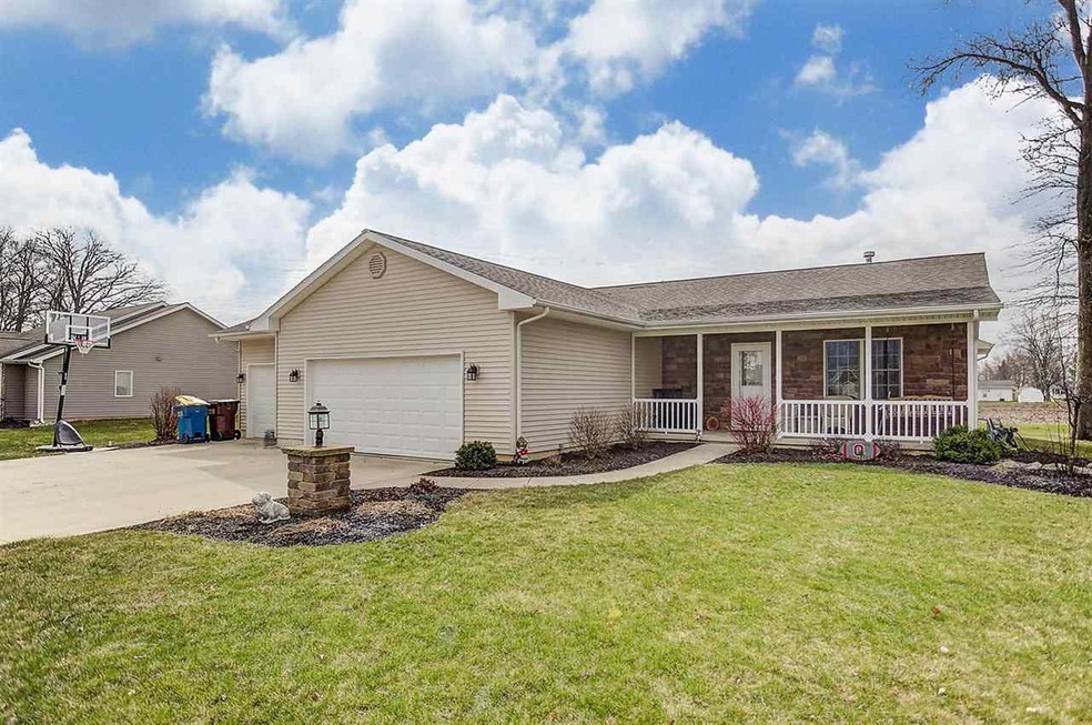 606 Blakewood Ct, Ossian, IN 46777 - photo 1