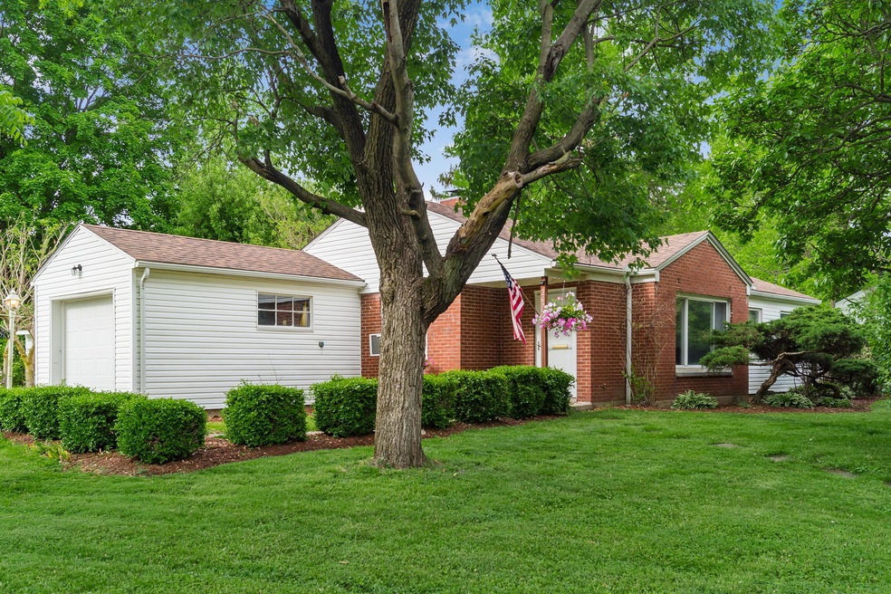 T 2676 Tudor Rd00059