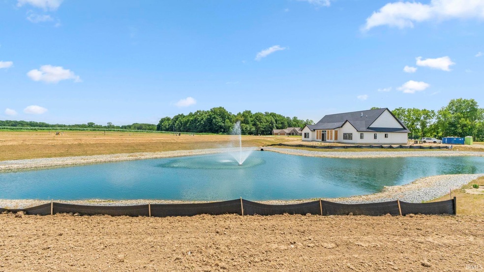 15354 Makarios Pass unit 9, Leo, IN 46765 - photo 1