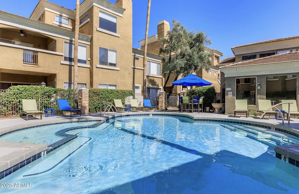 4644 N 22nd St unit 1137, Phoenix, AZ 85016 - photo 1