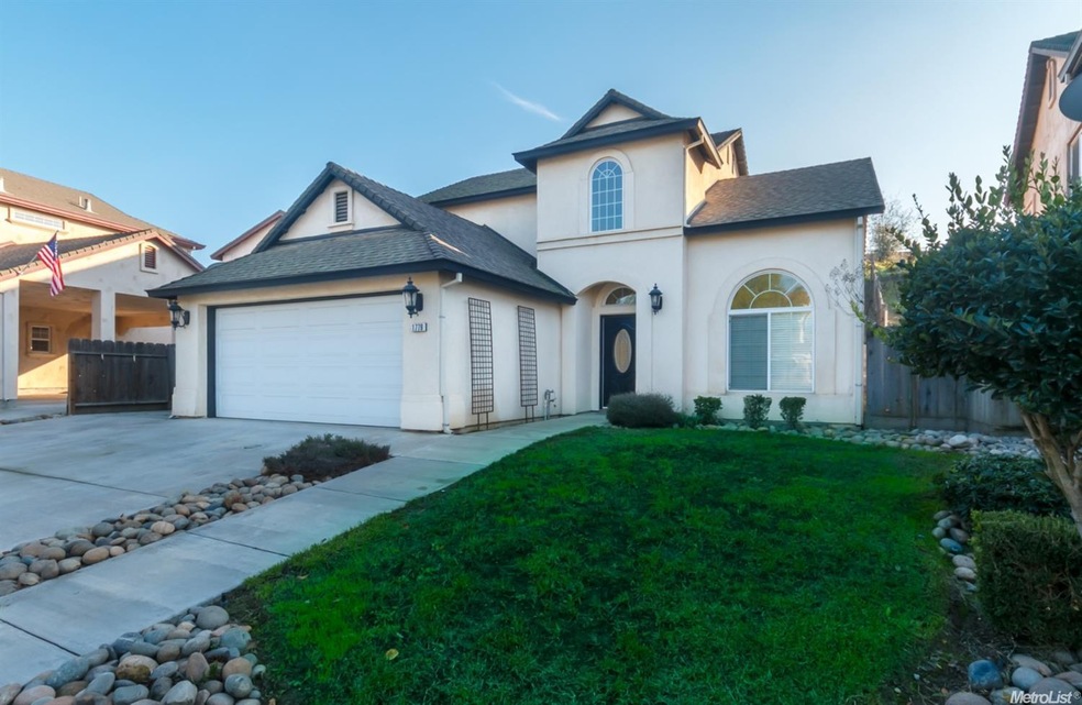 1779 W J St, Oakdale, CA 95361 - photo 1