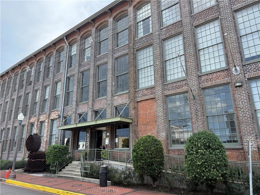 The Cotton Mill unit 261, New Orleans, LA 70130 - photo 1