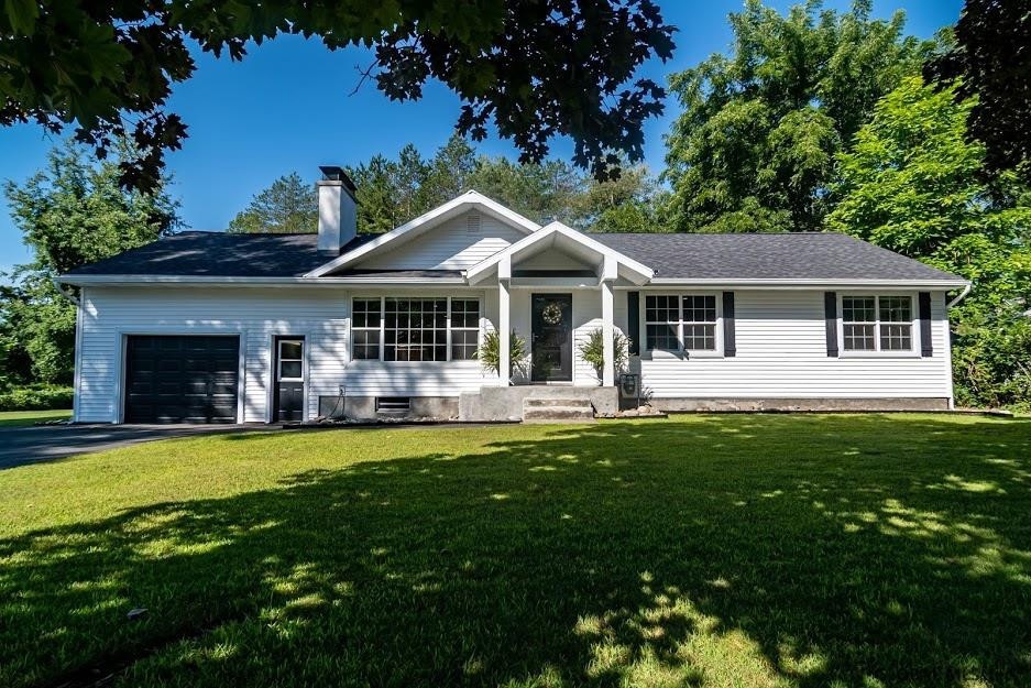 266 Vly Rd, Schenectady, NY 12309 - photo 1